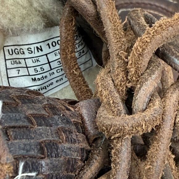 Ugg Mariana Women’s Sz 7 Dark Brown Leather Shearling Rear Lace Winter Boots - Picture 6 of 11